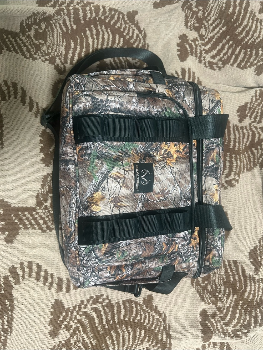 Realtree Camouflage Insulated Travel Bag
